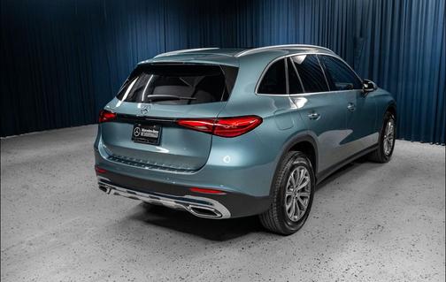 2026 Mercedes-Benz GLC 300 Base