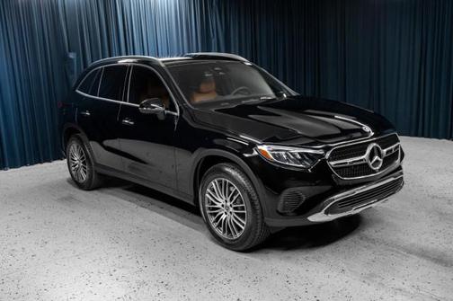 2025 Mercedes-Benz GLC 300 Base