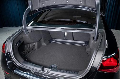 Obsidian Black Metallic 2026 Mercedes-Benz E-Class E 350 Sedan