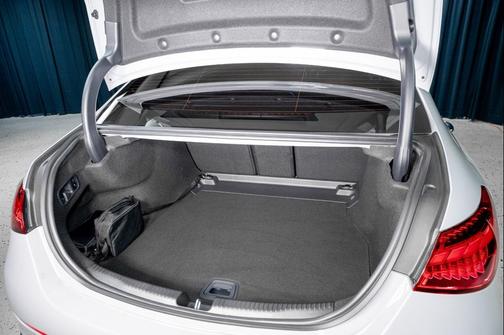 MANUFAKTUR Alpine Grey 2026 Mercedes-Benz C-Class C 300