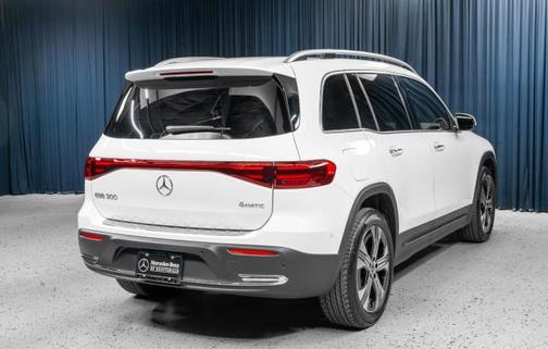 2024 Mercedes-Benz EQB 300 4MATIC