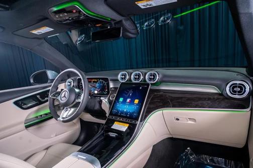 2026 Mercedes-Benz GLC 300 Base