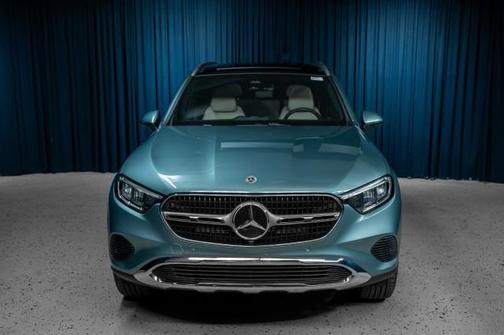2026 Mercedes-Benz GLC 300 Base
