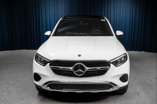 Polar White 2026 Mercedes-Benz GLC 300 4MATIC