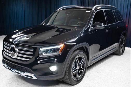 Cosmos Black Metallic 2026 Mercedes-Benz GLB 250 Base