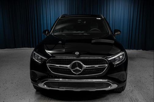 Black 2026 Mercedes-Benz GLC 300 Base