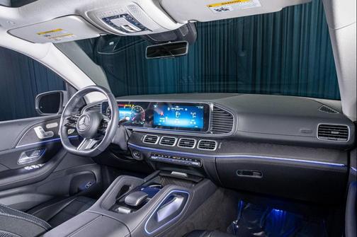 2025 Mercedes-Benz GLS 450 4MATIC