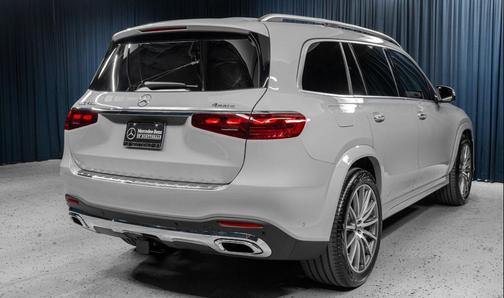 2025 Mercedes-Benz GLS 450 4MATIC