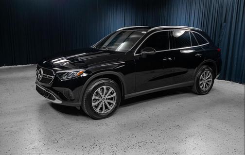 2026 Mercedes-Benz GLC 300 4MATIC