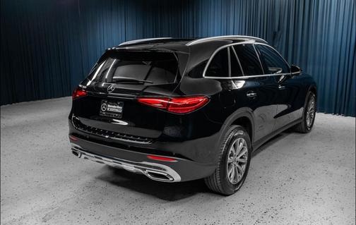 2026 Mercedes-Benz GLC 300 Base