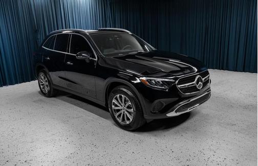2026 Mercedes-Benz GLC 300 Base