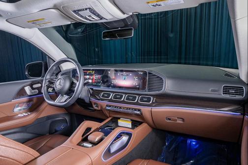 2025 Mercedes-Benz GLS 450 4MATIC