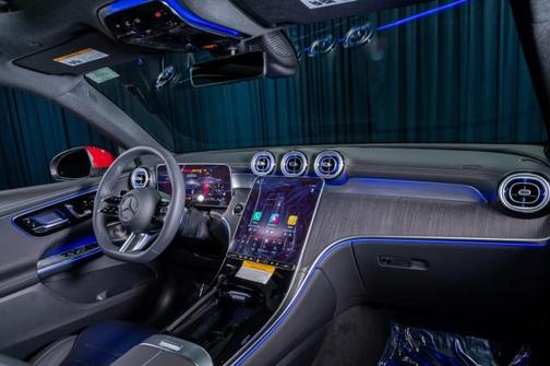 2025 Mercedes-Benz GLC 350e Base