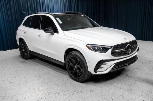 2025 Mercedes-Benz GLC 350e Base