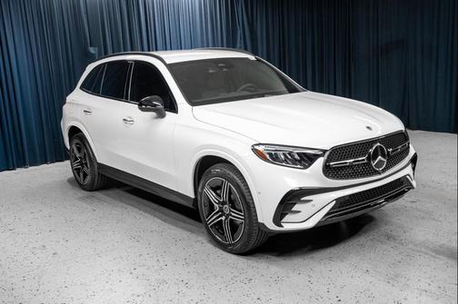2025 Mercedes-Benz GLC 300 Base