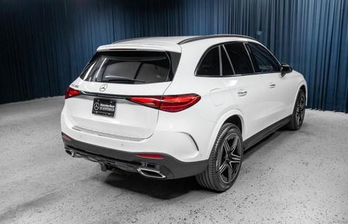 2025 Mercedes-Benz GLC 300 Base