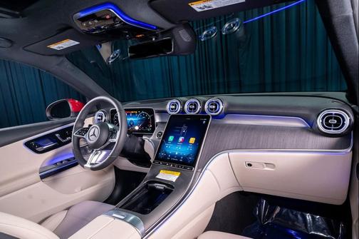 2025 Mercedes-Benz GLC 300 Base