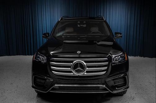 2026 Mercedes-Benz GLS 580 4MATIC
