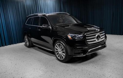 2026 Mercedes-Benz GLS 580 4MATIC