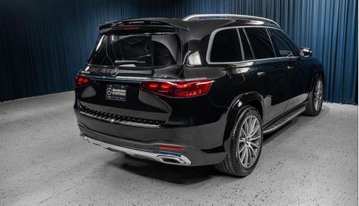 2026 Mercedes-Benz GLS 580 4MATIC