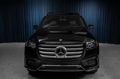 2026 Mercedes-Benz GLS 580 4MATIC
