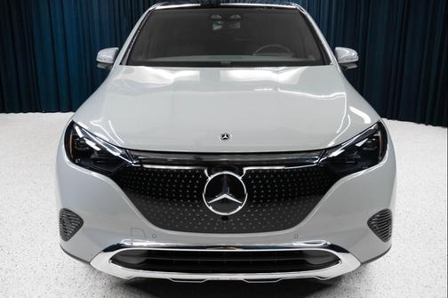 designo MANUFAKTUR Alpine Grey 2024 Mercedes-Benz EQE 350+ Base