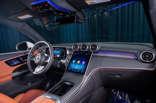 2026 Mercedes-Benz GLC 300 Base