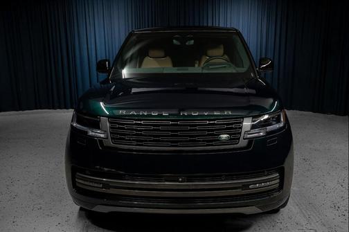 2024 Land Rover Range Rover P530 SE