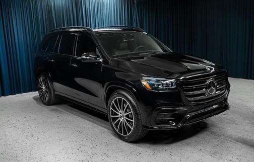 2025 Mercedes-Benz GLS 450 4MATIC