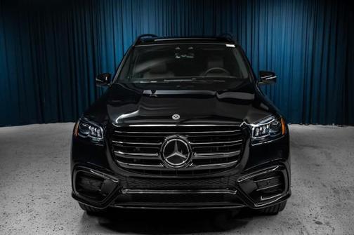 2025 Mercedes-Benz GLS 450 4MATIC