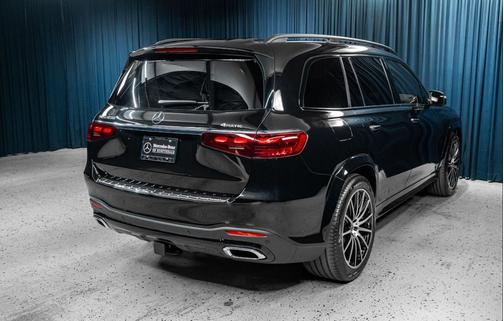 2025 Mercedes-Benz GLS 450 4MATIC