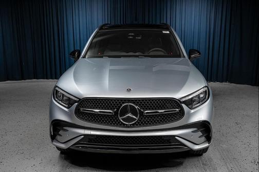 2026 Mercedes-Benz GLC 300 4MATIC