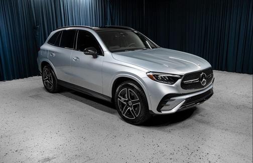 2026 Mercedes-Benz GLC 300 4MATIC