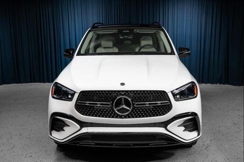 2025 Mercedes-Benz GLE 450e 4MATIC
