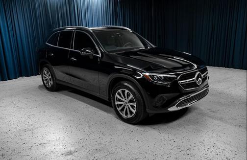 2026 Mercedes-Benz GLC 300 Base