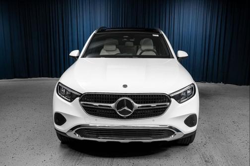 Polar White 2026 Mercedes-Benz GLC 300 4MATIC