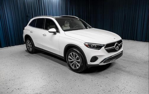 Polar White 2026 Mercedes-Benz GLC 300 4MATIC