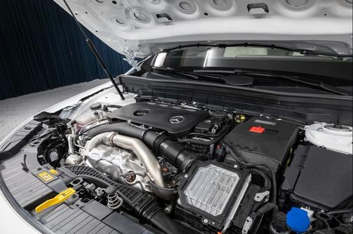 2025 Mercedes-Benz GLB 250 Base