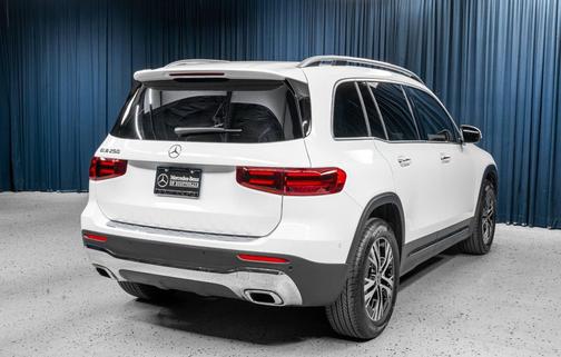 2025 Mercedes-Benz GLB 250 Base