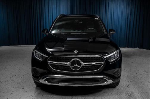 Black 2026 Mercedes-Benz GLC 300 Base