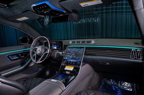 Obsidian Black Metallic 2026 Mercedes-Benz S-Class 4MATIC