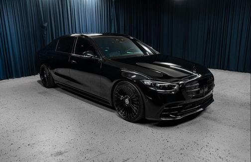 Obsidian Black Metallic 2026 Mercedes-Benz S-Class 4MATIC