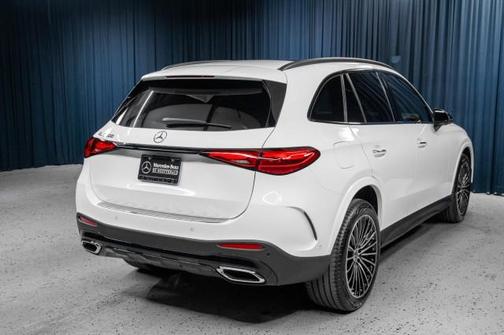 2025 Mercedes-Benz GLC 300 Base