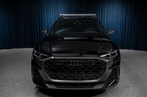 2025 Audi RS Q8 4.0T