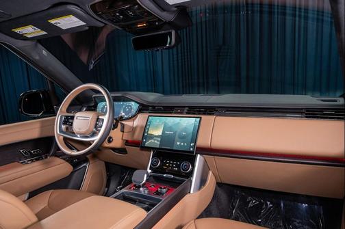 2023 Land Rover Range Rover P530 SE