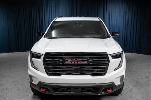 2024 GMC Acadia AWD AT4