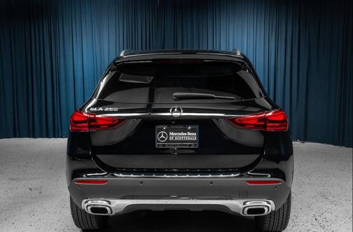 2025 Mercedes-Benz GLA 250 4MATIC