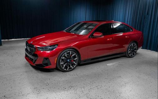 2025 BMW i5 eDrive40