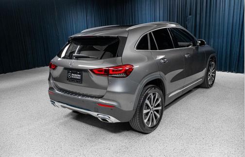 Mountain Grey Metallic 2023 Mercedes-Benz GLA 250 Base