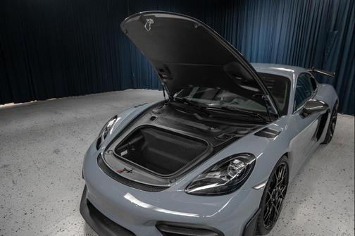 2023 Porsche 718 Cayman GT4 RS